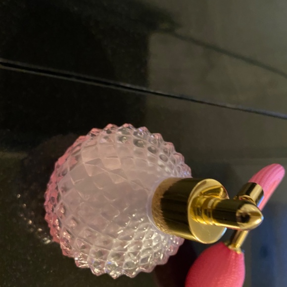 Vintage Glass Atomizer Spray  BARBIE Pink Bottle 100ml - Picture 3 of 10